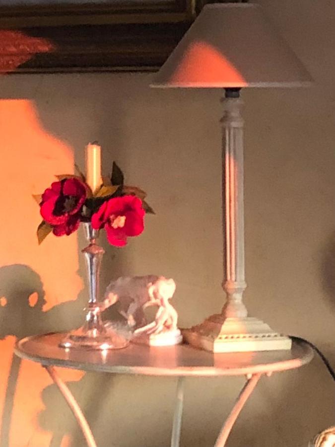 L'Ile Aux Fleurs Villa Ventabren Bagian luar foto